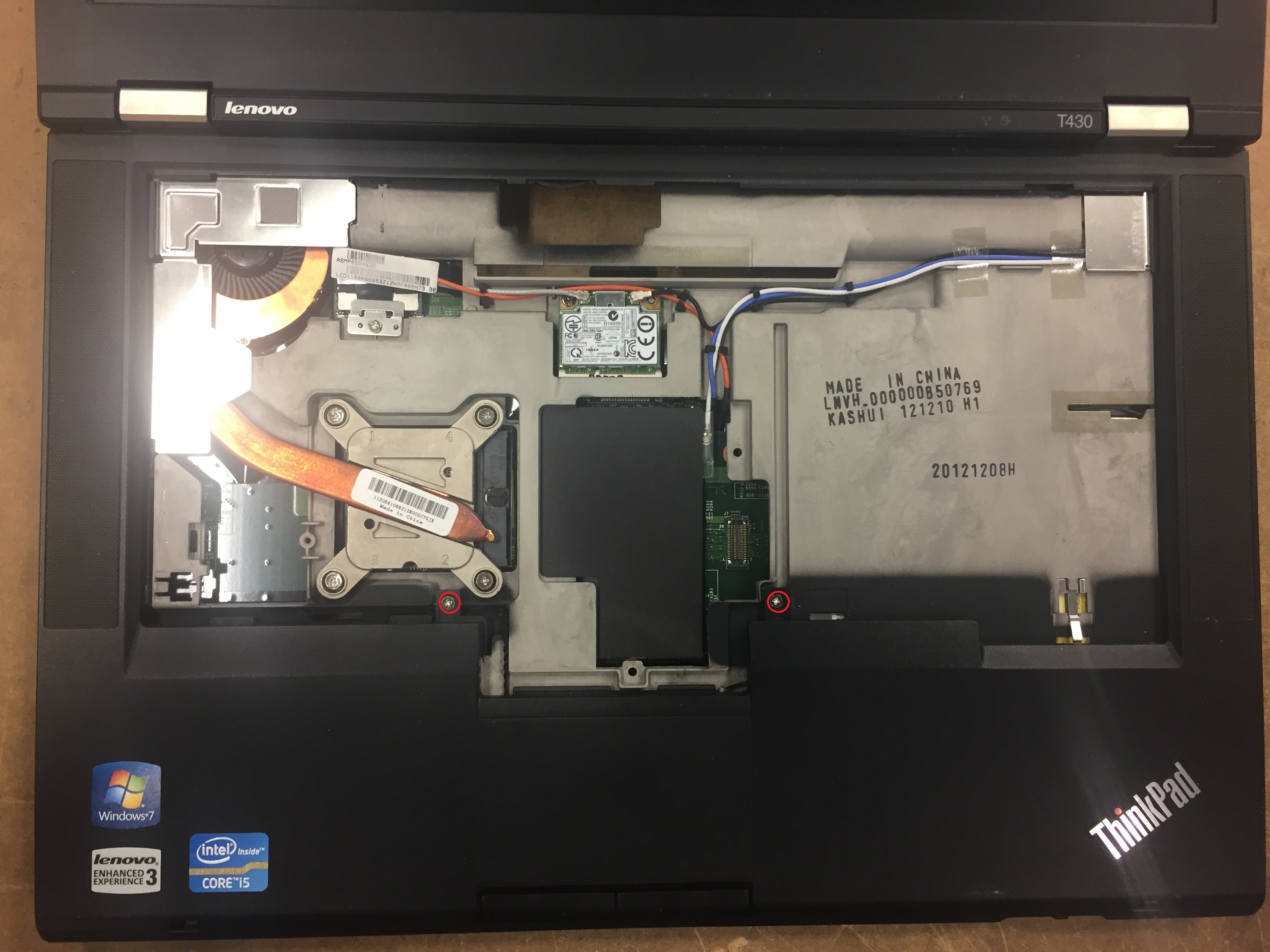 Lenovo T430 palmrest removal